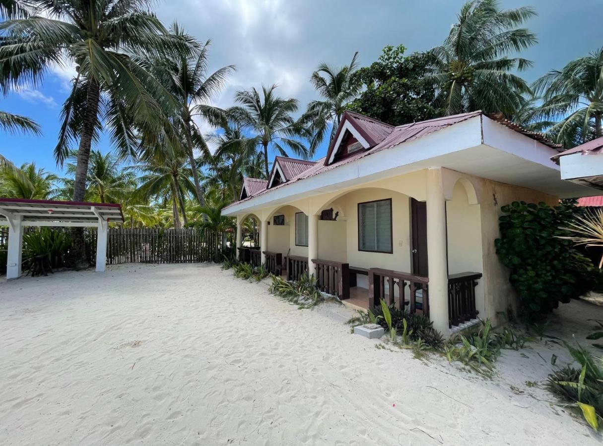 Beach Placid Resort Powered By Cocotel Ocoy Exterior foto